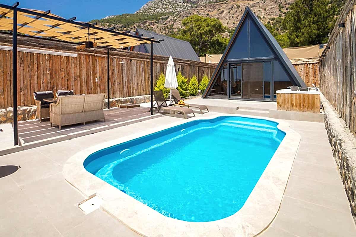 İzmir Prefabrik Havuz Yapımı